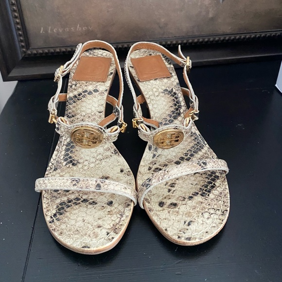 Tory Burch Metallic Gold Snake-Print Slingback Heels - Picture 3 of 6